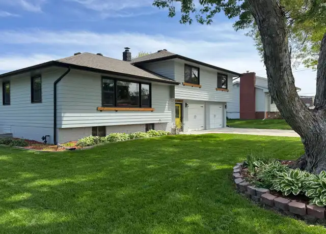 Property at 3333 S 119th St, Omaha, NE, 68144, 4 beds, 3 baths, [object Object]