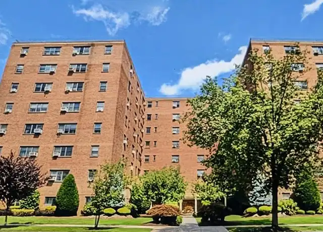 Property at 208 Anderson St Unit S5D, Hackensack, NJ, 07601, 1 bed, 1 bath, [object Object]