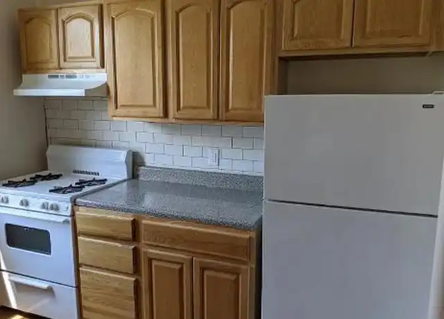 Property at 24 Howard St, Bloomfield, NJ, 07003, 1 bed, 1 bath, [object Object]