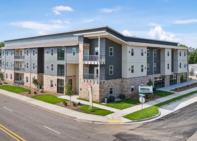 Property at 401 N Independence Ave Unit 103- staged unit, Russellville, AR, 72801, 2 beds, 2 baths, [object Object]