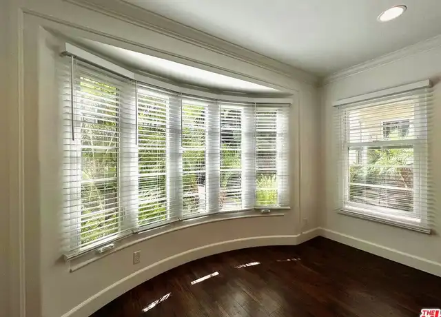 Property at 1838 El Cerrito Pl Unit 2, Los Angeles, CA, 90068, 2 beds, 1 bath, [object Object]
