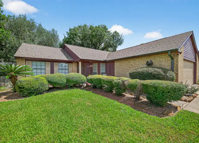 Property at 15638 Empanada Dr, Houston, TX, 77083, 3 beds, 2 baths, [object Object]