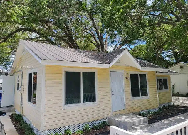 Property at 285 NE 80th Ter Unit 285, Miami, FL, 33138, 2 beds, 1 bath, [object Object]
