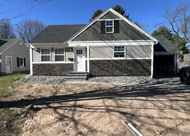 Property at 207 Ridgewood Dr Unit 3BR 3BA, North Syracuse, NY, 13212, 3 beds, 2.5 baths, [object Object]