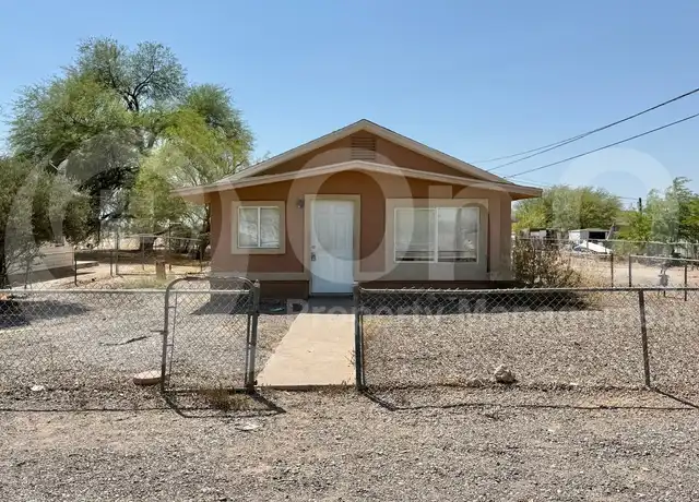 Property at 642 S Jefferson St, Coolidge, AZ, 85128, 3 beds, 1 bath, [object Object]
