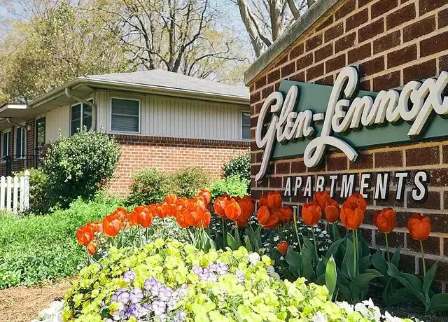 Property at Glen Lennox Apartments - 140 Hamilton Rd, Chapel Hill, NC, 27517, 1-2 bed, 1 bath, [object Object]