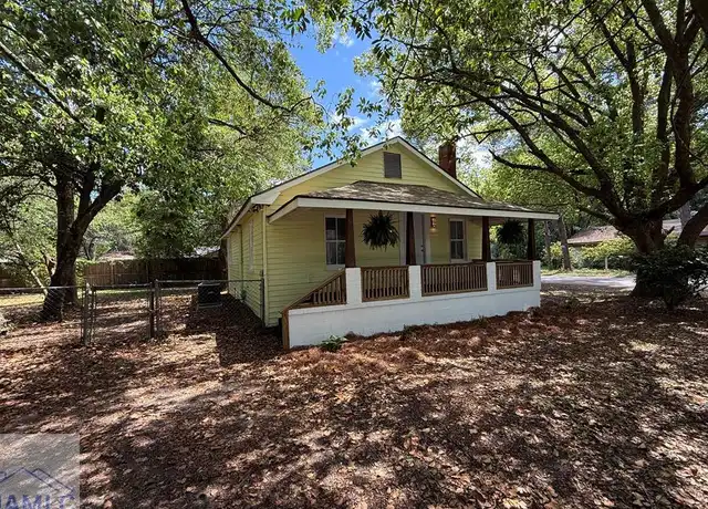Property at 397 S Palm St, Jesup, GA, 31546, 2 beds, 1 bath, [object Object]