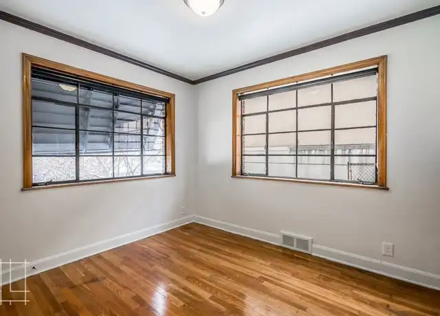 Property at 1374 E Broad St, Columbus, OH, 43205, 3 beds, 1.5 baths, [object Object]