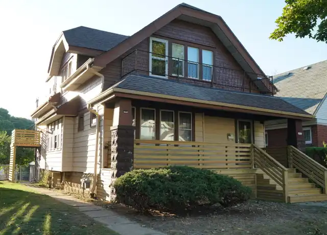 Property at 3621 N 15th St, Milwaukee, WI, 53206, 2 beds, 1 bath, [object Object]