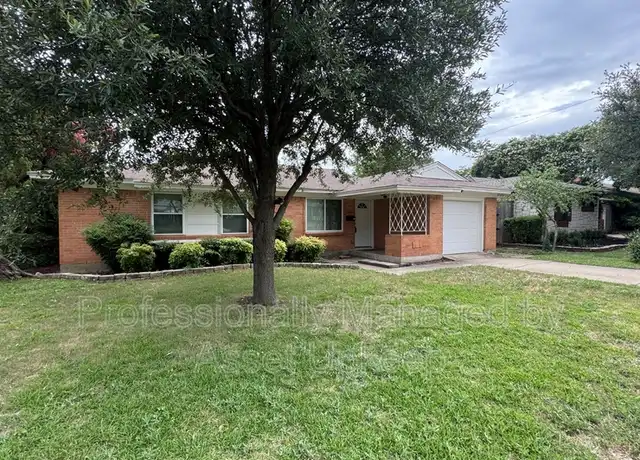 Property at 1223 Dumont Dr, Richardson, TX, 75080, 3 beds, 2 baths, [object Object]