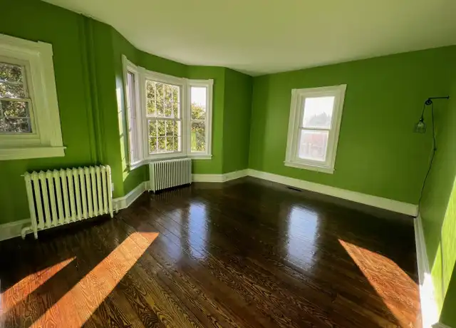 Property at 201 E Goepp St Unit Second Floor, Bethlehem, PA, 18018, 3 beds, 1.5 baths, [object Object]