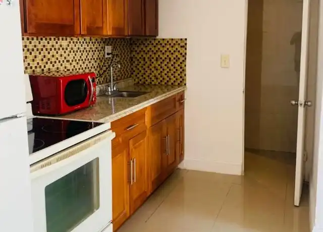Property at 1065 N Atlantic Ave, Daytona Beach, FL, 32118, 0 beds, 1 bath, [object Object]