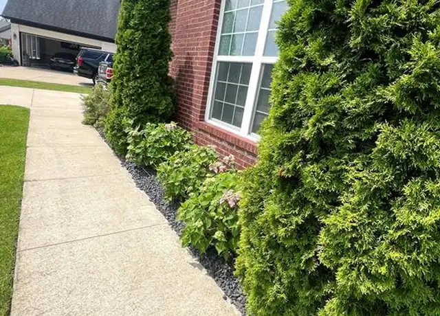 Property at 8193 N Pointe Ct, Canton, MI, 48187, 4 beds, 3.5 baths, [object Object]