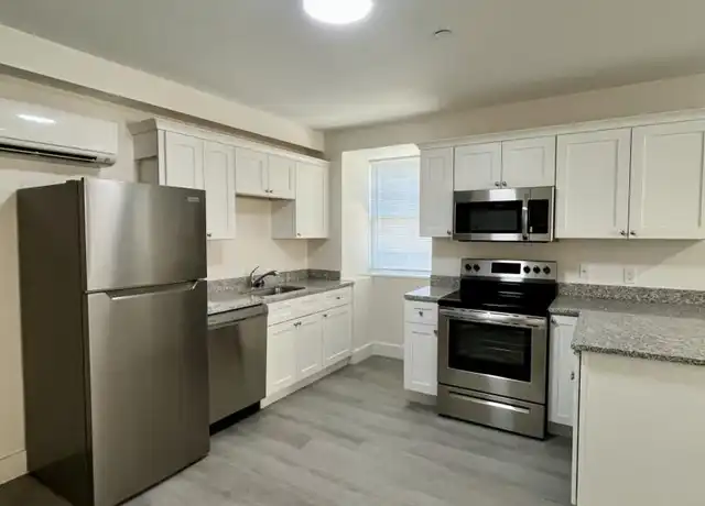 Property at 267 Broadway, Chelsea, MA, 02150, 1 bed, 1 bath, [object Object]