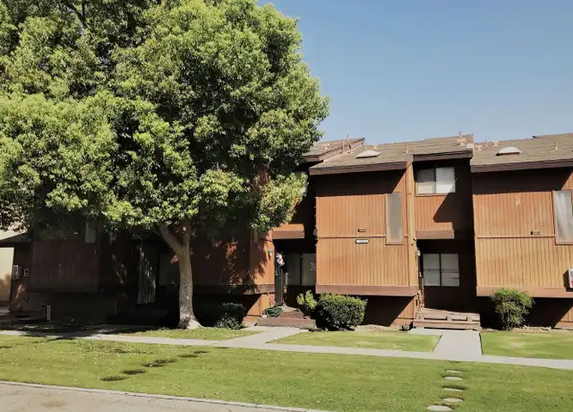 Property at 2531 Olive St Unit 3, Bakersfield, CA, 93301, 2 beds, 1.5 baths, [object Object]