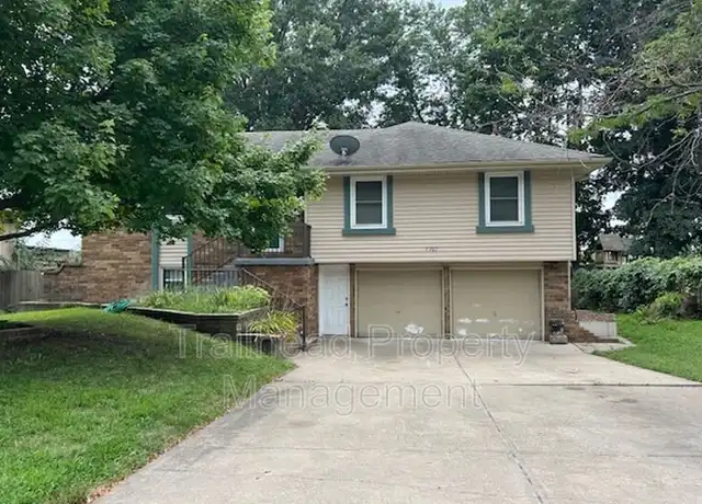 Property at 7707 E 134th Ter, Grandview, MO, 64030, 3 beds, 3 baths, [object Object]