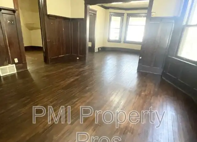 Property at 2851 N 24th Pl, Milwaukee, WI, 53206, 2 beds, 1 bath, [object Object]