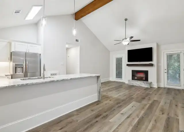 Property at 11011 Cal Rd #134, Baton Rouge, LA, 70809, 1 bed, 1 bath, [object Object]
