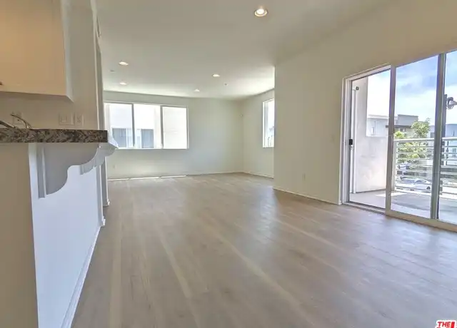 Property at 13024 Union Ave #201, Hawthorne, CA, 90250, 2 beds, 2 baths, [object Object]