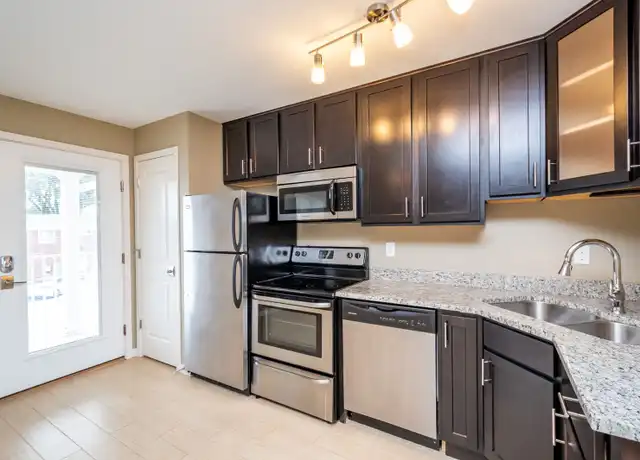 Property at 2 6th St Unit 12, Coralville, IA, 52241, 1 bed, 1 bath, [object Object]