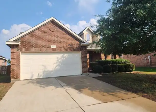 Property at 1009 Vista View Dr, Burleson, TX, 76028, 3 beds, 2 baths, [object Object]