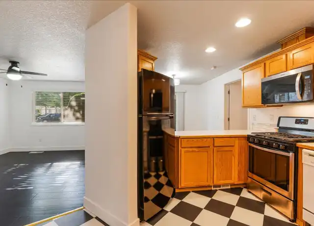 Property at 5606 NE 89th Ave, Vancouver, WA, 98662, 4 beds, 3 baths, [object Object]