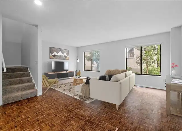 Property at 942 17th Ave SE Unit 942-1, Minneapolis, MN, 55414, 6 beds, 3 baths, [object Object]