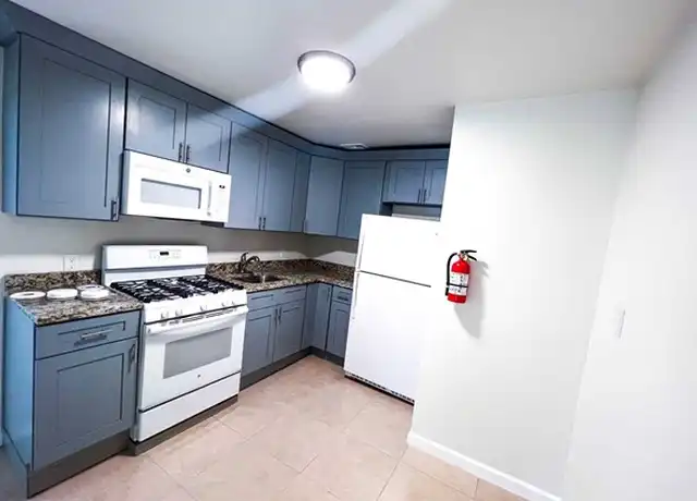 Property at 189 3rd Ave, Westwood, NJ, 07675, 3 beds, 1 bath, [object Object]
