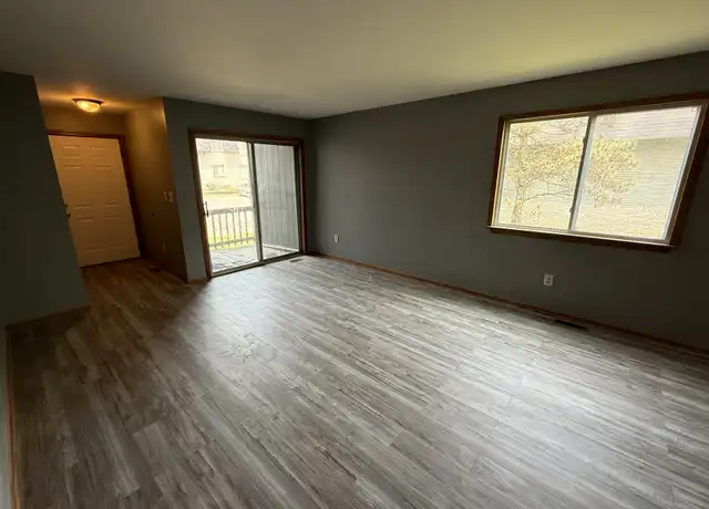 Property at 45850 Cass Ave Unit 1, Utica, MI, 48317, 2 beds, 1 bath, [object Object]