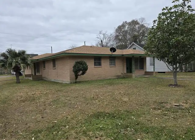 Property at 2505 Pecos St, Beaumont, TX, 77702, 1 bed, 1.5 baths, [object Object]