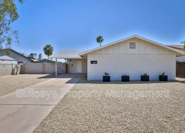 Property at 1947 E Greenway Dr, Tempe, AZ, 85282, 4 beds, 2 baths, [object Object]