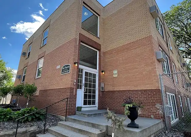 Property at 2014 3rd Ave S, Minneapolis, MN, 55404, 1-2 bed, 1 bath, [object Object]
