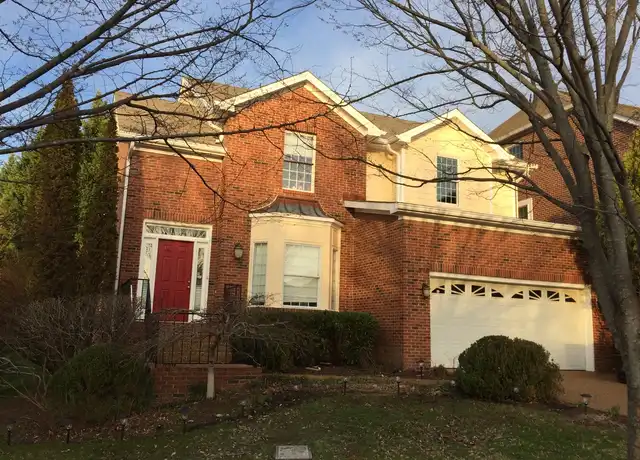 Property at 421 Cumberland Pl, Nashville, TN, 37215, 3 beds, 3 baths, [object Object]