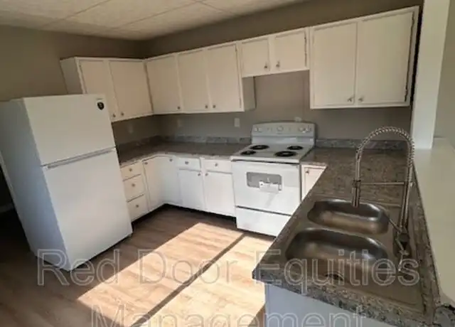Property at 1400 Cedar Hill Rd, Lancaster, OH, 43130, 3 beds, 1 bath, [object Object]