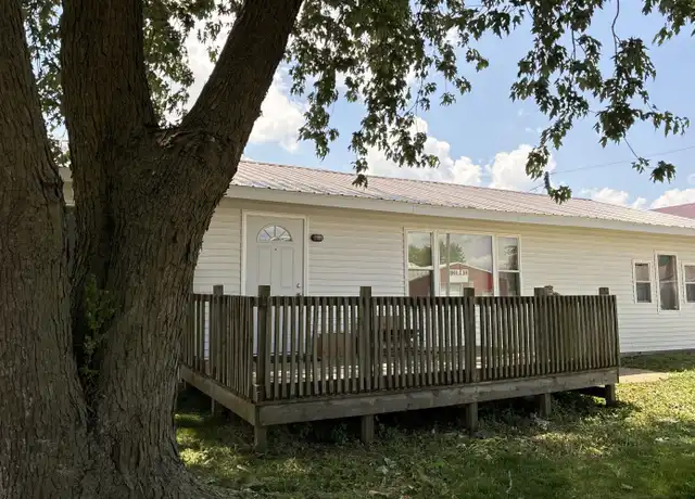 Property at 425 Paul Ave, Champaign, IL, 61822, 5 beds, 3 baths, [object Object]