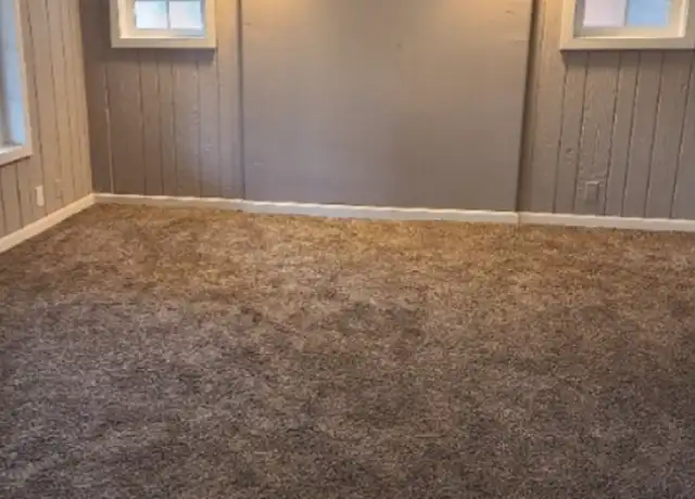 Property at 4800 SW 160th Ave, Beaverton, OR, 97078, 6 beds, 2 baths, [object Object]