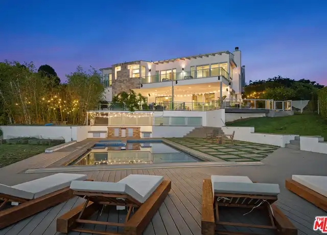 Property at 6047 Cavalleri Rd, Malibu, CA, 90265, 6 beds, 7 baths, [object Object]