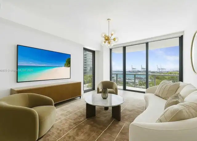 Property at 600 Alton Rd, Miami Beach, FL, 33139, 2 beds, 3 baths, [object Object]