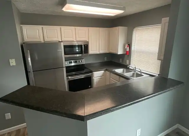Property at 125 N Washington St Unit 04, Bloomington, IN, 47404, 2 beds, 2 baths, [object Object]