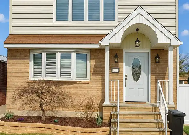 Property at 15649 85th St, Howard Beach, NY, 11414, 3 beds, 1 bath, [object Object]
