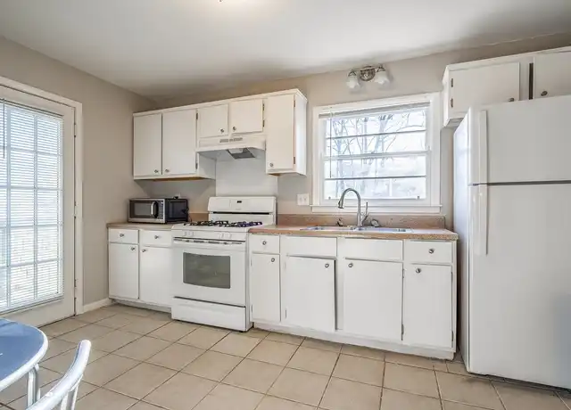 Property at 2783 Hedgewood Dr NW, Atlanta, GA, 30311, 1 bed, 1 bath, [object Object]