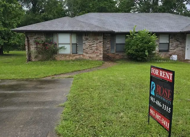 Property at 16044 Pawnee Dr, Tyler, TX, 75703, 2 beds, 1 bath, [object Object]
