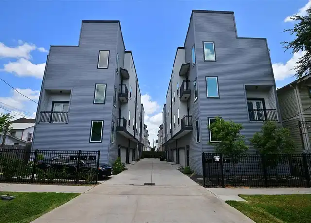 Property at 1117 W 16th St Unit C, Houston, TX, 77008, 3 beds, 3.5 baths, [object Object]