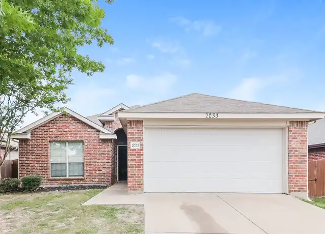 Property at 2033 Club Oak Dr, Heartland, TX, 75126, 3 beds, 2 baths, [object Object]