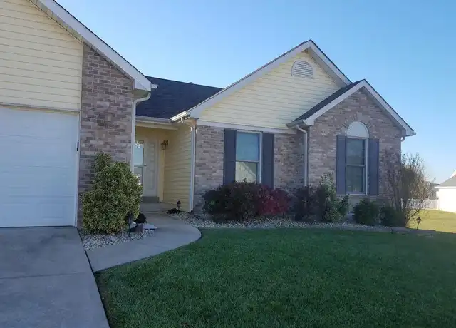 Property at 28 Jacobs Ct W, Saint Peters, MO, 63376, 3 beds, 2 baths, [object Object]