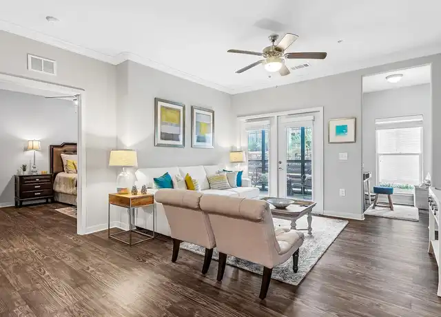 Property at West Woods Apartments - 3202 W Nine Mile Rd, Pensacola, FL, 32534, 1 bed, 1 bath, [object Object]