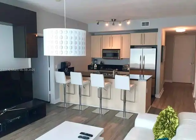 Property at 1111 SW 1st Ave Unit UPH4016-, Miami, FL, 33130, 2 beds, 2 baths, [object Object]