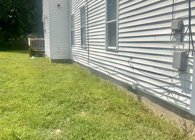 Property at 210 N 25th St, Louisville, KY, 40212, 3 beds, 1 bath, [object Object]