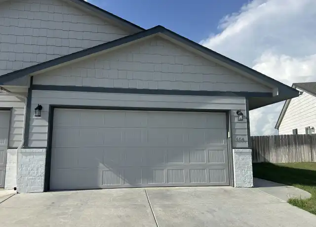 Property at 464 S Longbranch Dr Unit 1, Maize, KS, 67101, 3 beds, 2 baths, [object Object]