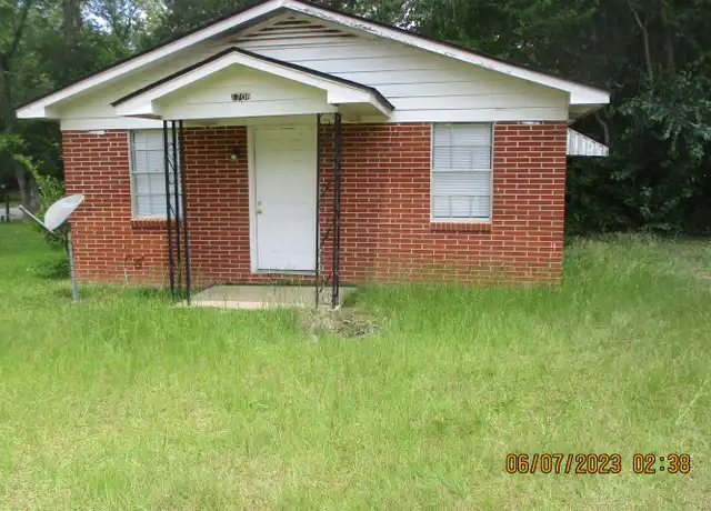 Property at 1706 Hoover St, Albany, GA, 31707, 1 bed, 1 bath, [object Object]